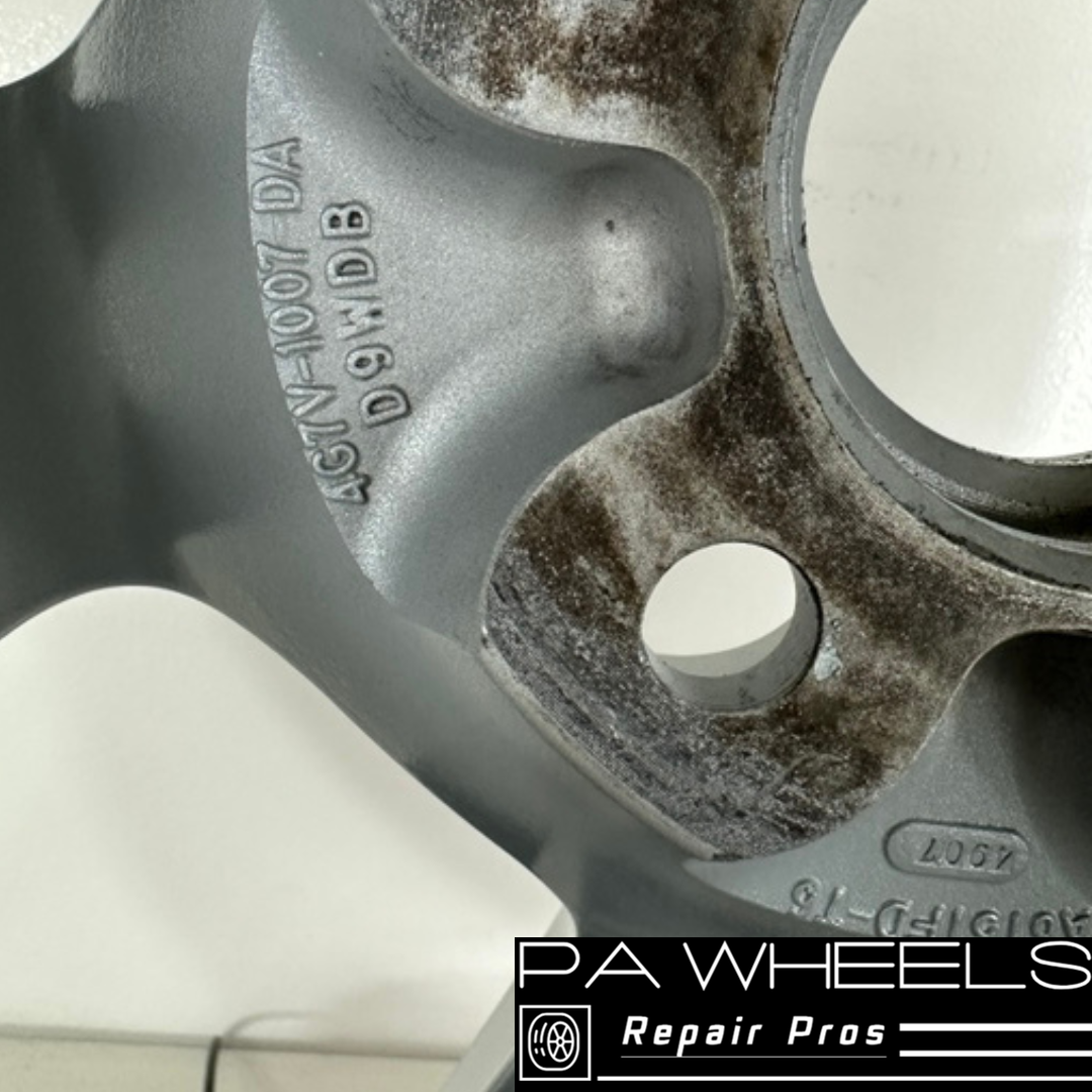 FORD GT 2005 2006 19" FACTORY OEM REAR WHEEL RIM 3567 4G7Z1007BA