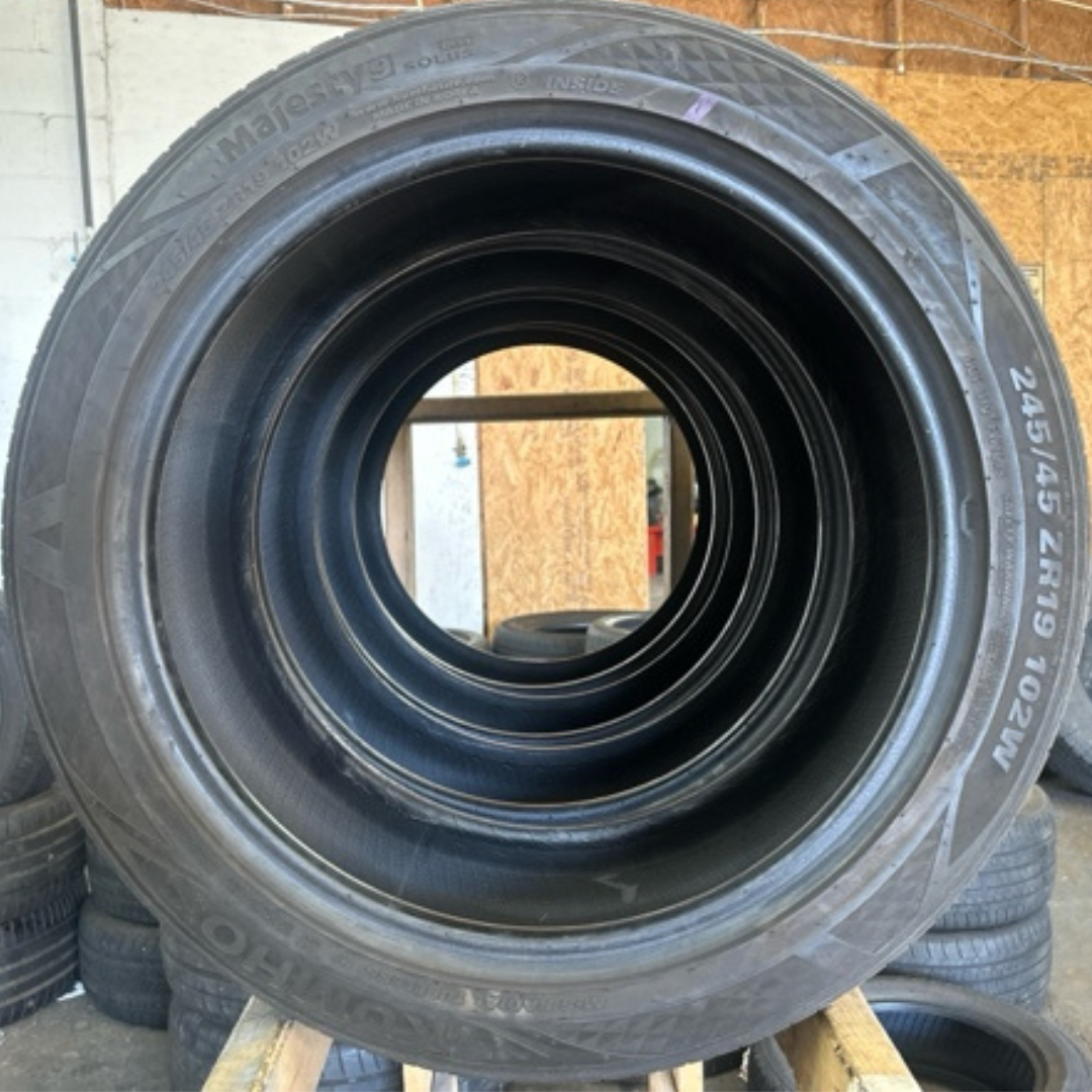 SET OF 4 KUMHO MAJESTY9 SOLUS 245/45/19 TIRES 13175871
