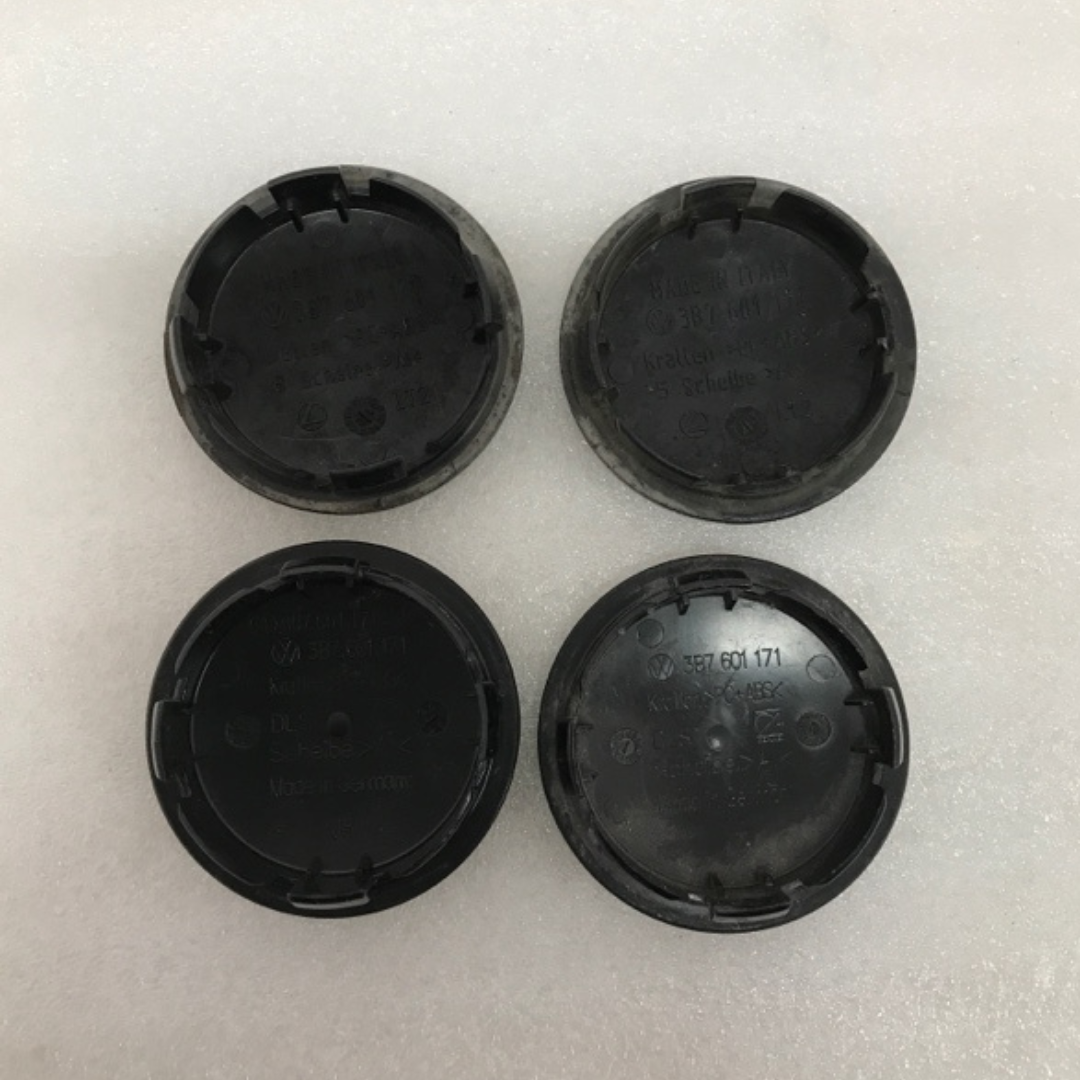 Set of 2 Volkswagen Wheel Center Hub Caps 3B7601171 beecfb69