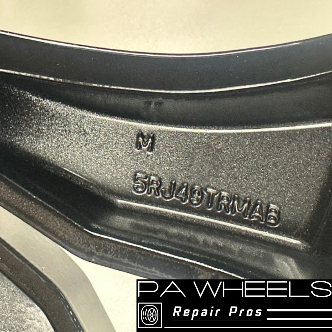 CHRYSLER PACIFICA 2017-2020 20" FACTORY OEM WHEEL RIM 2596 aka 2623 5RG49TRMAB