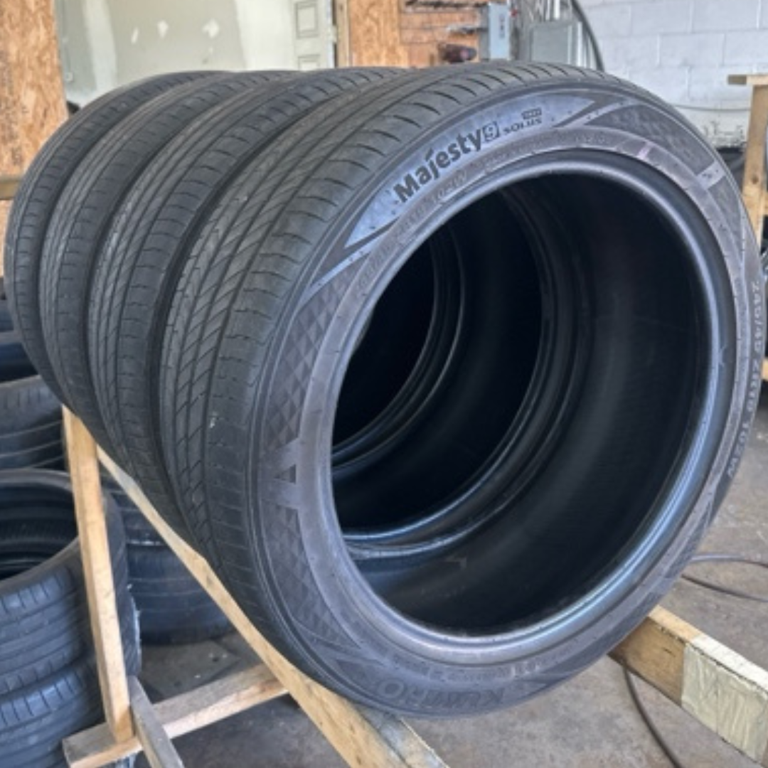 SET OF 4 KUMHO MAJESTY9 SOLUS 245/45/19 TIRES 13175871
