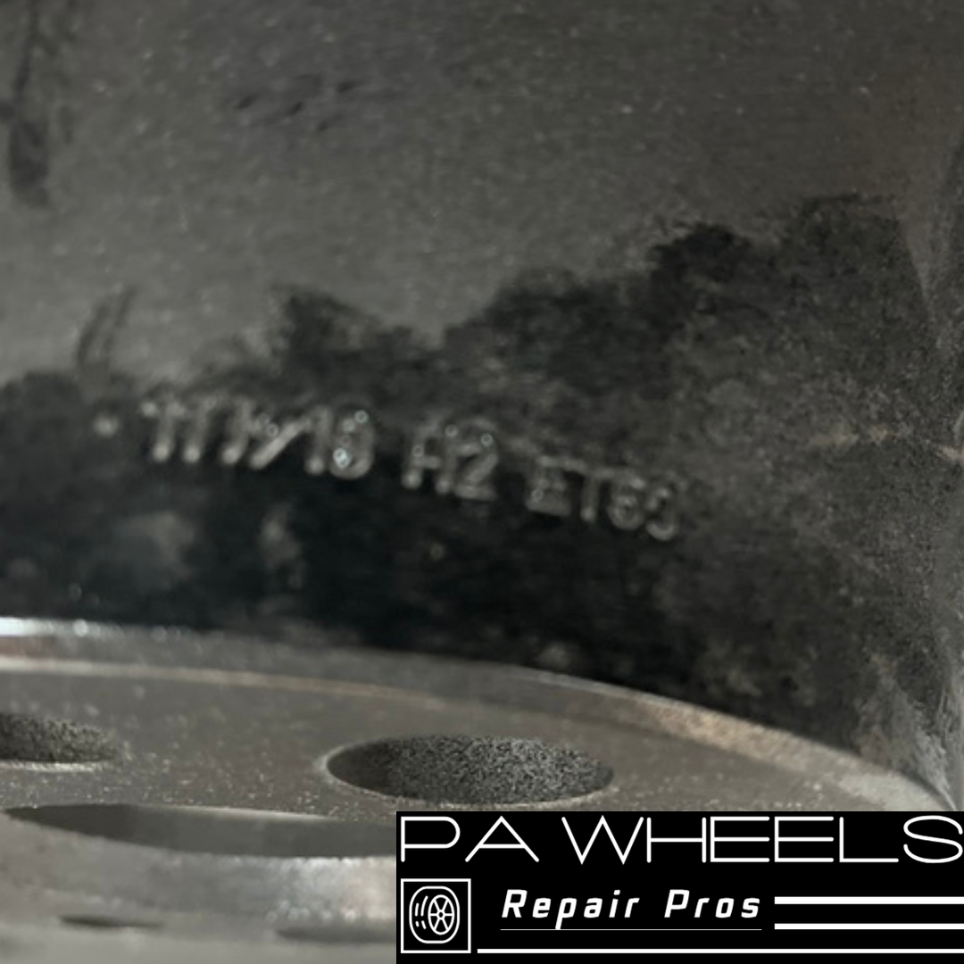 AUDI R8 2010-2015 19" FACTORY ORIGINAL REAR WHEEL RIM 58857 420601025AL
