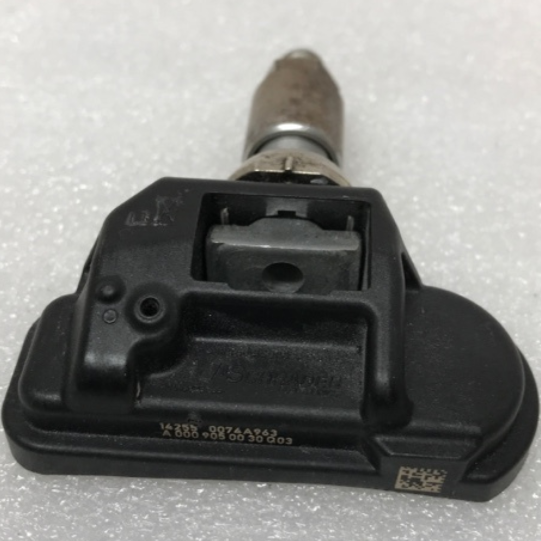 SET OF 4 Mercedes Benz Schrader TPMS Sensor 0009050030 d3a814be