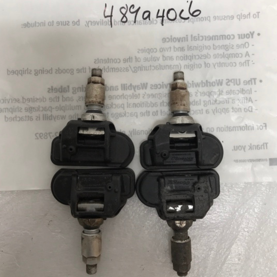 Set of 4 Mercedes Benz TPMS 433mhz A0009050030 489a40c6