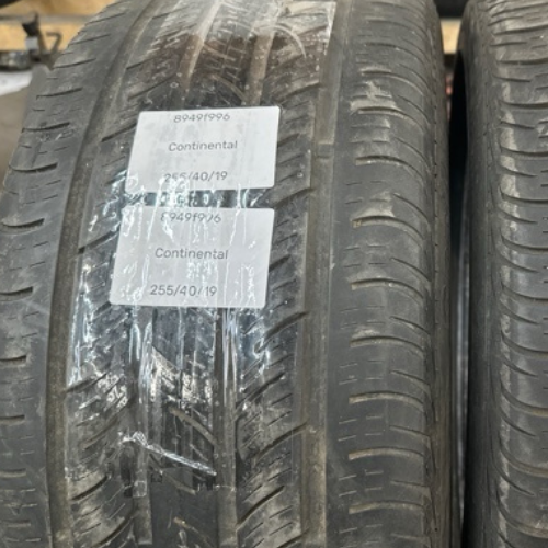 Used 255/40R19 Continental ContiProContact MO 100V - 8949f996 SET OF 2