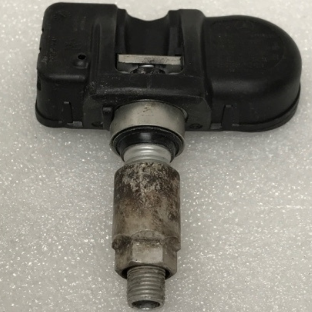 Mercedes Benz Set of 4 TPMS 433 Mhz 0009057200 eb066a62