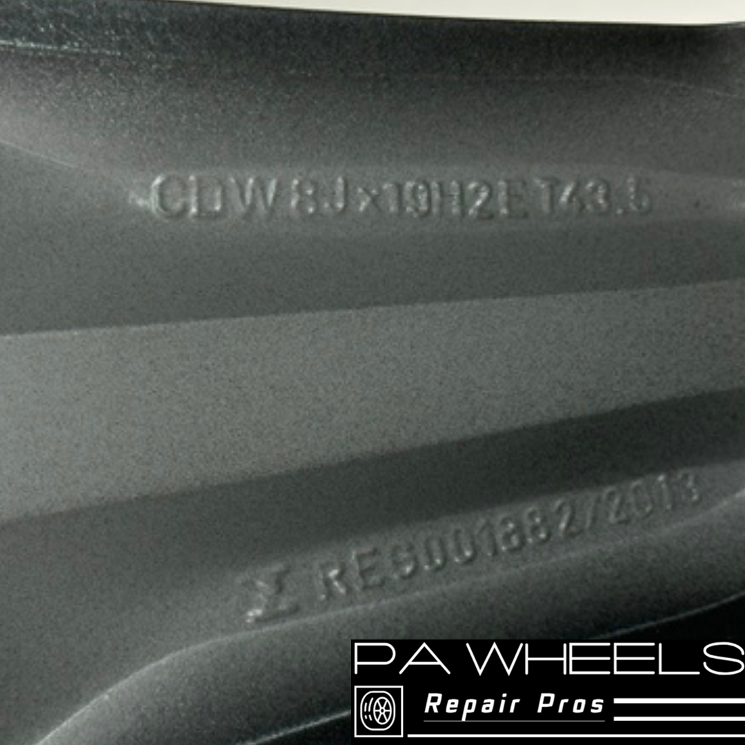 MERCEDES GLA250 2015-2017 19" FACTORY ORIGINAL AMG WHEEL RIM 85384 A1564010600
