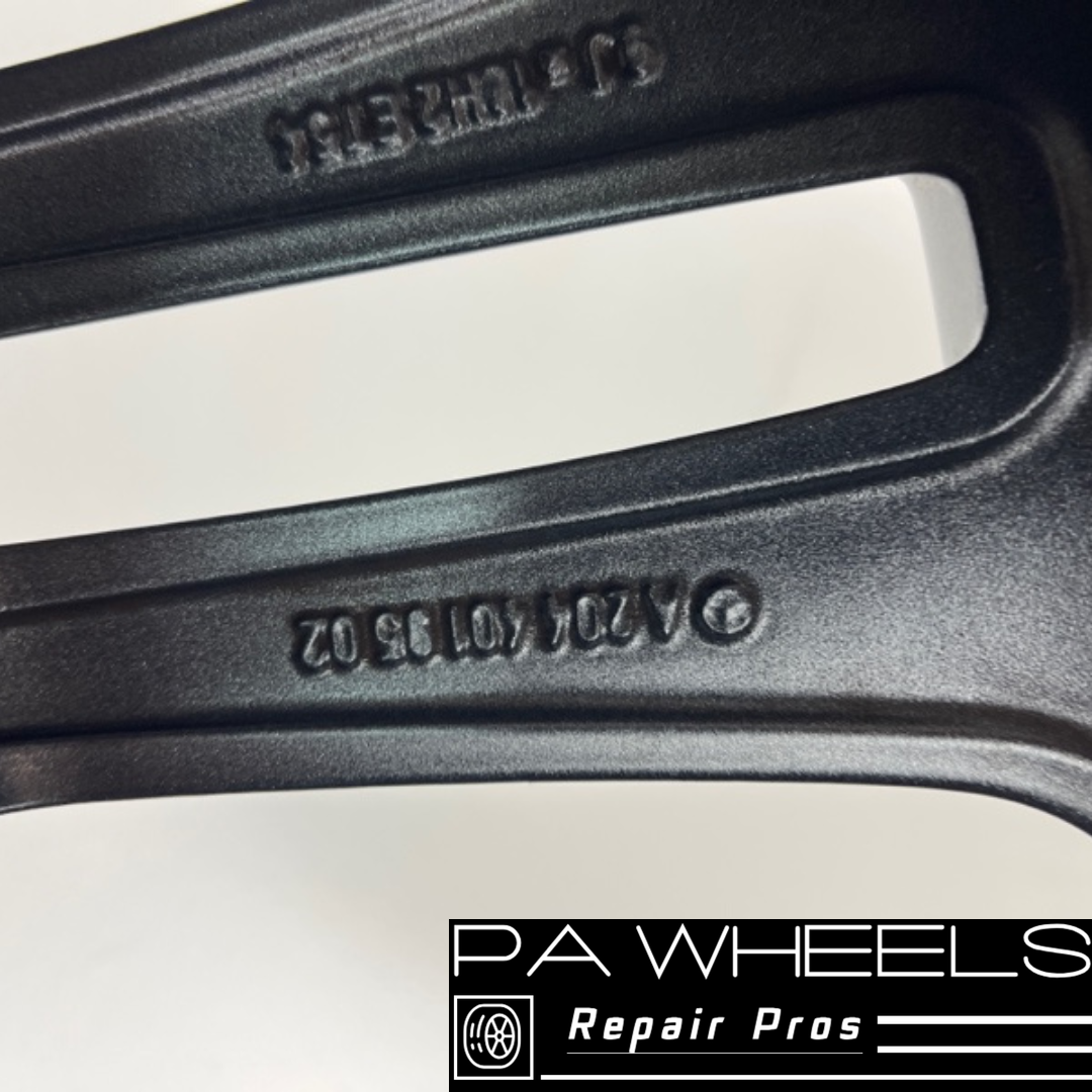 MERCEDES C63 2012 2013 18" FACTORY OEM REAR AMG WHEEL RIM 85222 A2044019502