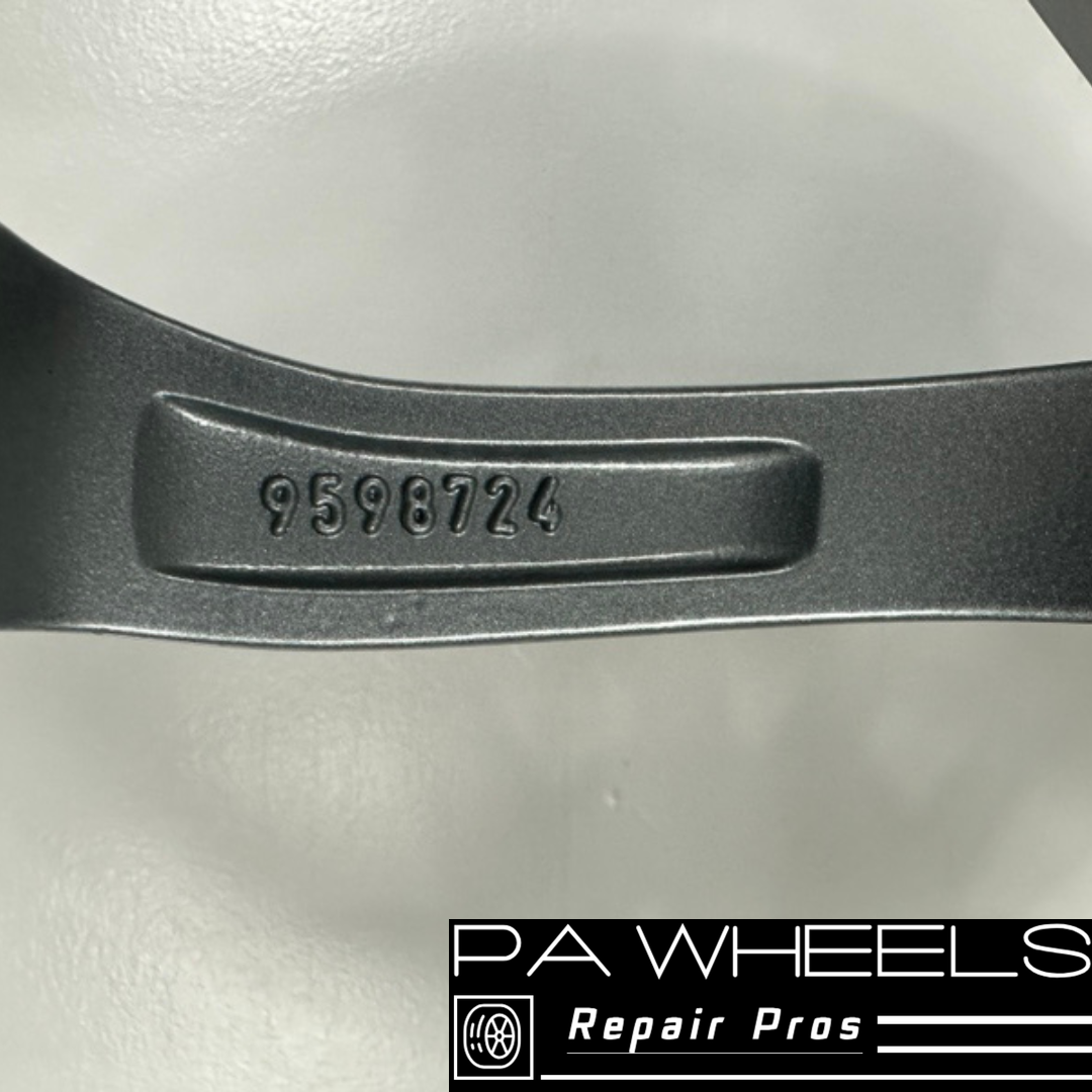 CHEVROLET CORVETTE 2013 19" FACTORY ORIGINAL WHEEL RIM FRONT 5595 9598724