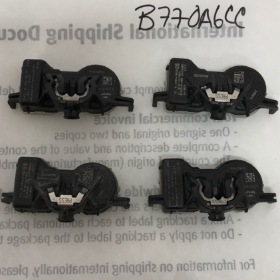 Set of 4 Cadillac TPMS SENSOR 22959744 b770a6cc