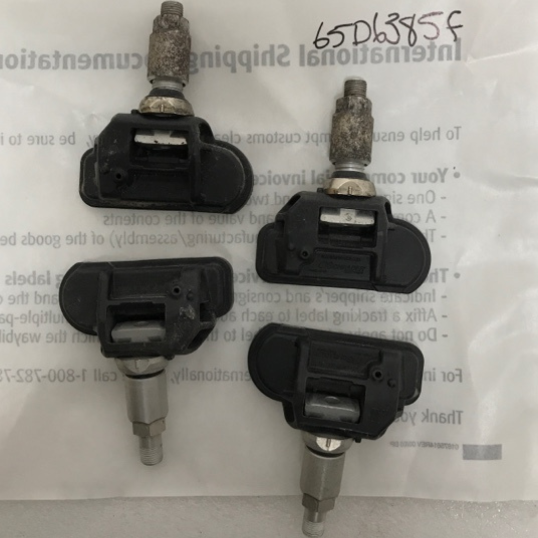 Mercedez Benz Set of 4 TPMS 0009050030 433 Mhz 65d6385f
