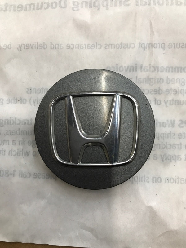 Honda Center Cap Black and Chrome 44742 e5c35bb3