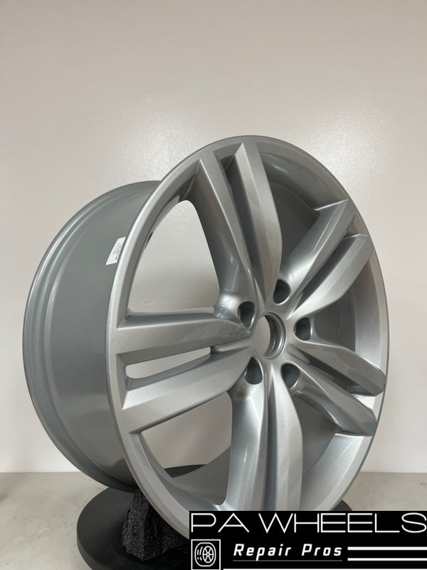 VOLKSWAGEN TOUAREG 2011-2017 20" FACTORY ORIGINAL WHEEL RIM