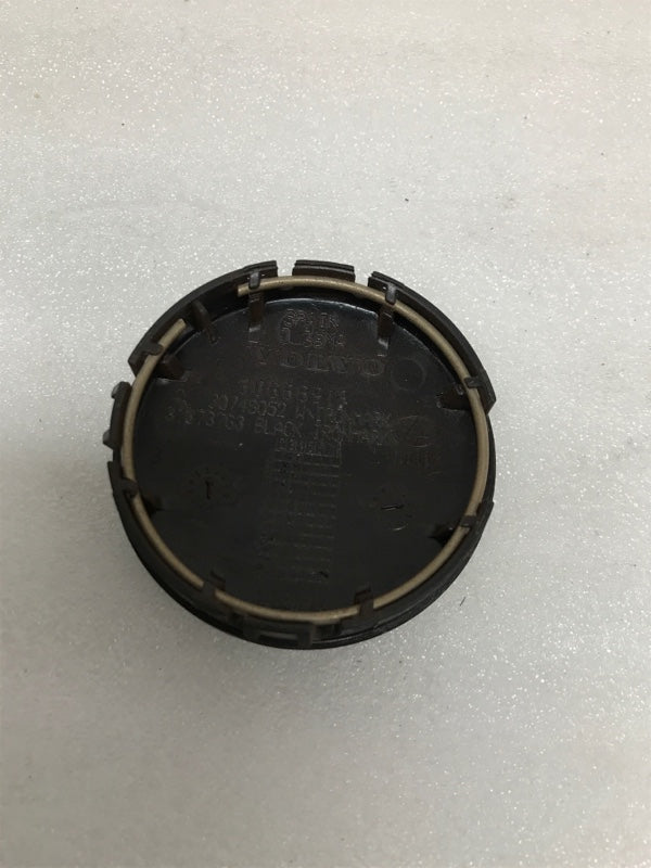 Volvo Wheel Center Cap 30666913 64 mm fdc8e032