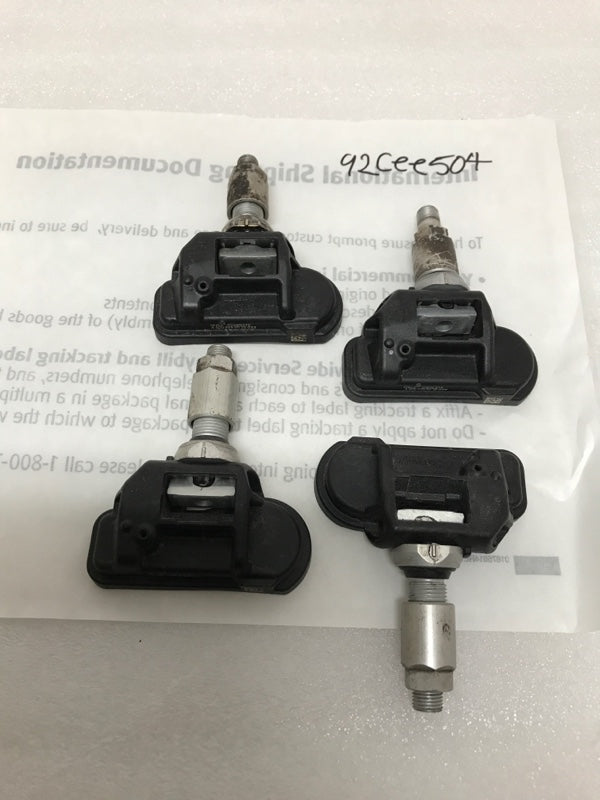 Set of 4 Mercedes Benz TPMS Sensor 0009050030 433MHz
