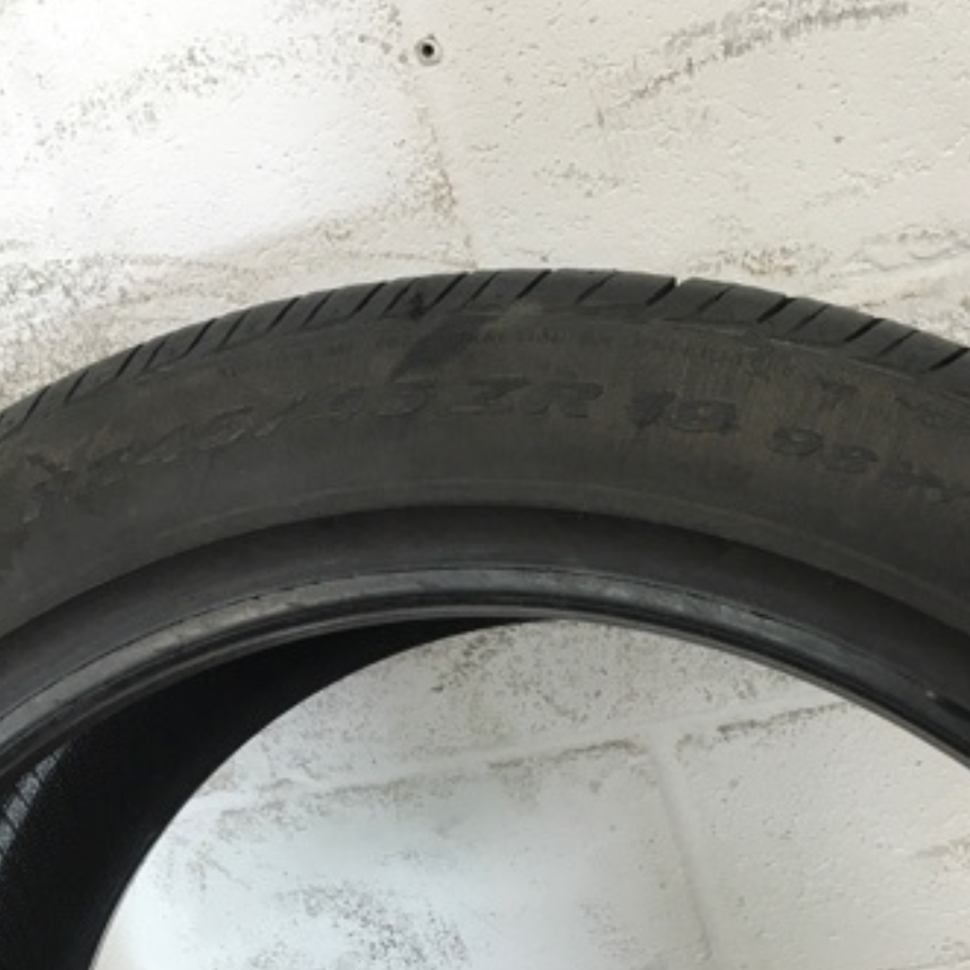 Set of 2 Pirelli P Zero Nero 245/45/19 f929a610