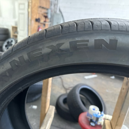 SET OF 2 NEXEN 225/40/18 TIRES 0a8a9a5f