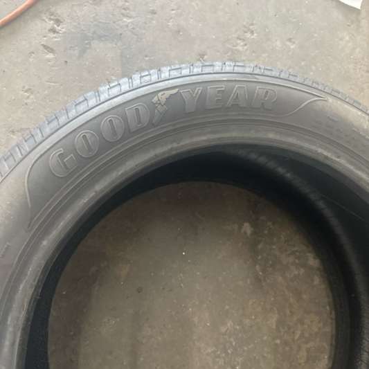 One Good Year Reliant 235/45/18 Tire d1b50b78