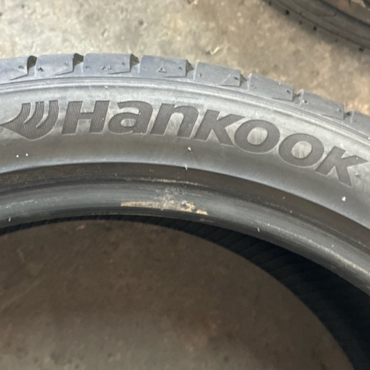 One Hankook ventus v12 evo2 275/35/19 Tire eaefa7eb