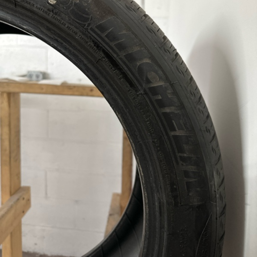 One Michelin Primacy mxm4 245/45/19 Tires 3d2d00e3