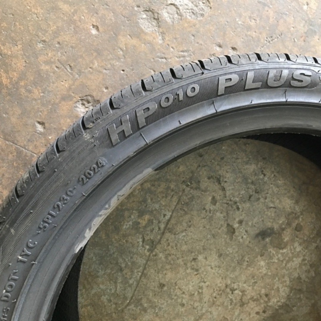 Set of 2 CROSS WIND HP010 PLUS 235/45/19 Tires 4a13f414