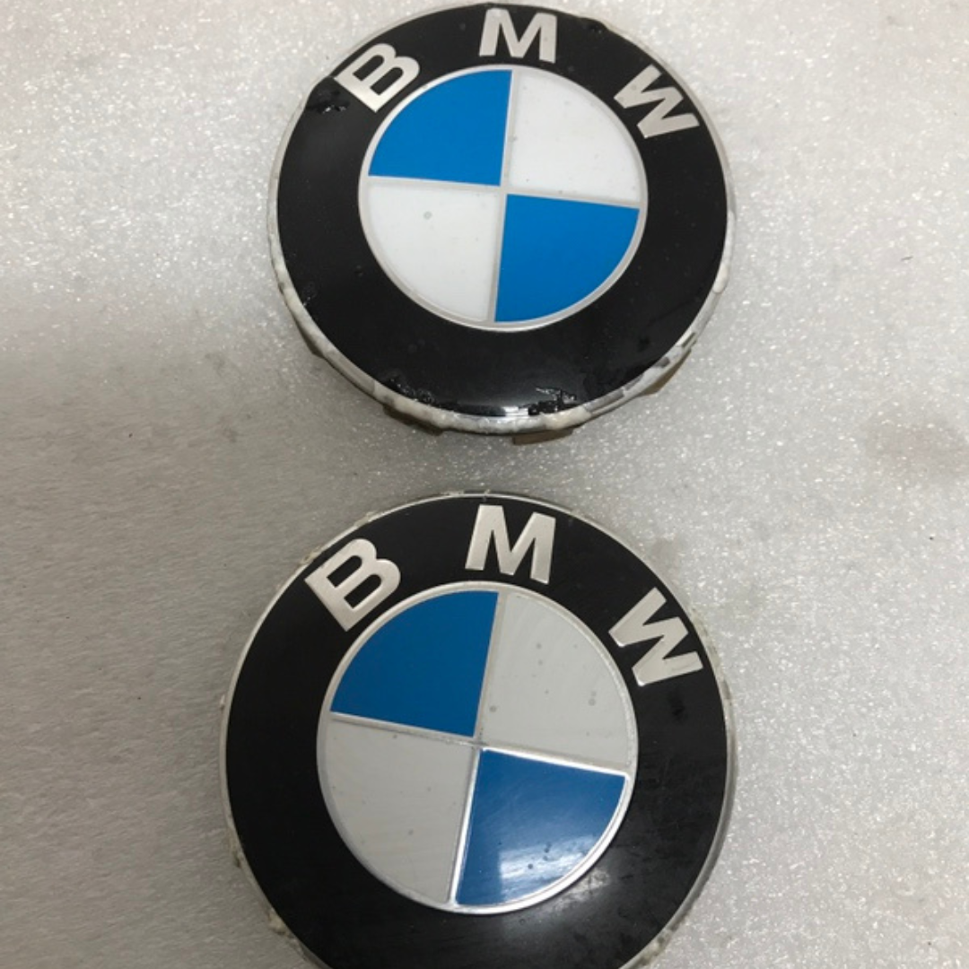 Set of 2 BMW Wheel Center Caps 68mm 678353604 5cc75820