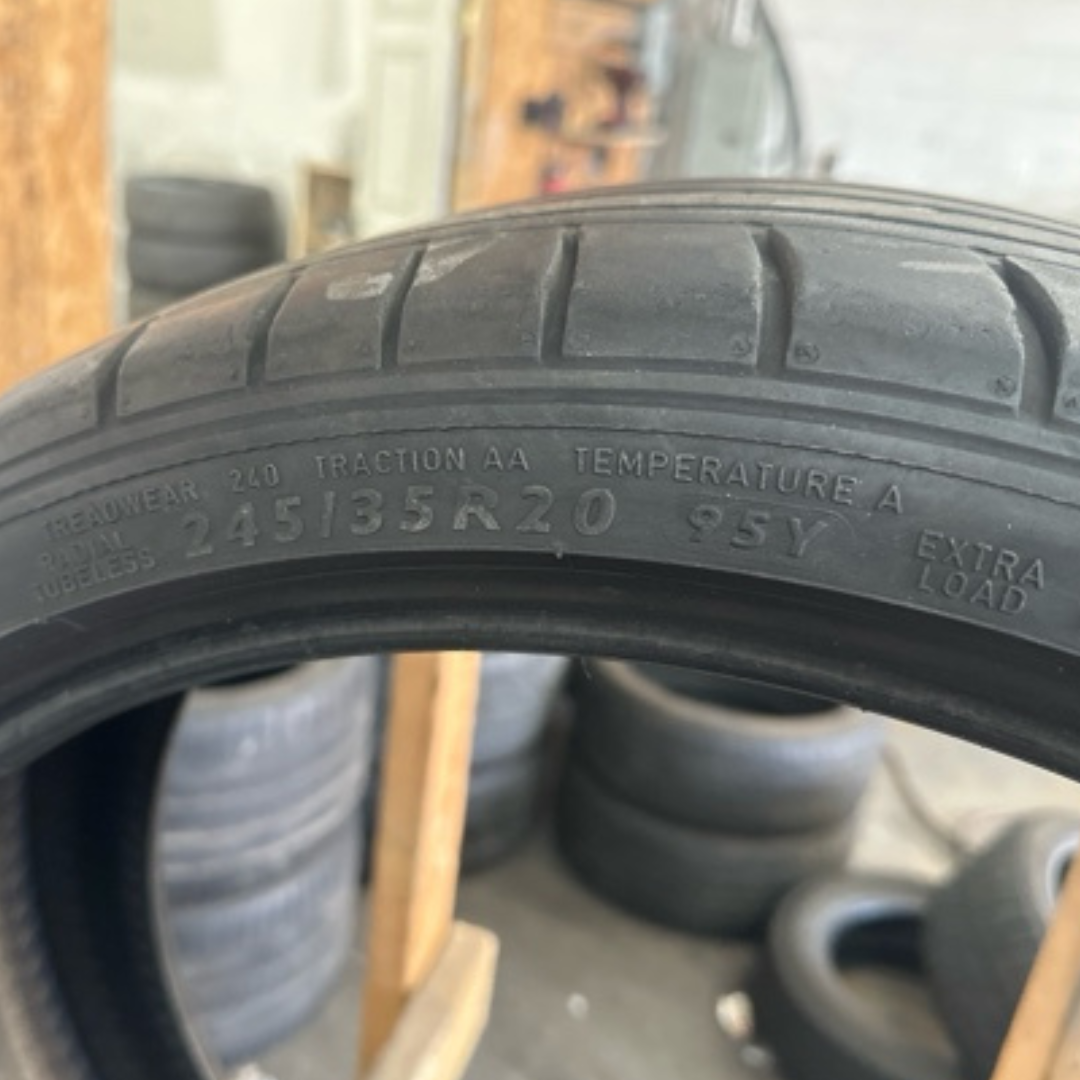 DUNLOP SPORT MAXX 245/35/20 TIRE ab4f1482