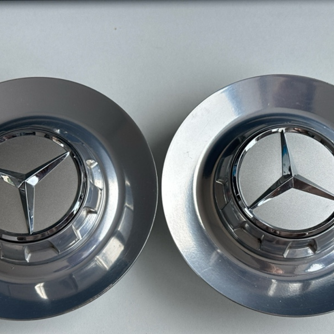 Mercedes Benz OEM Genuine Black Center Cap Wheel Hub Cover e02aac09