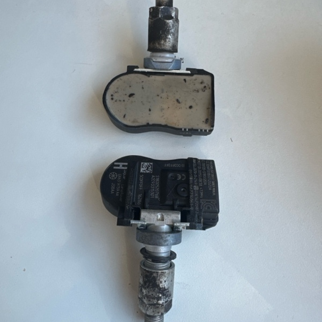 Jaguar Land Rover Tire Pressure Monitoring System TPMS GX63-1A159AA a1898e90