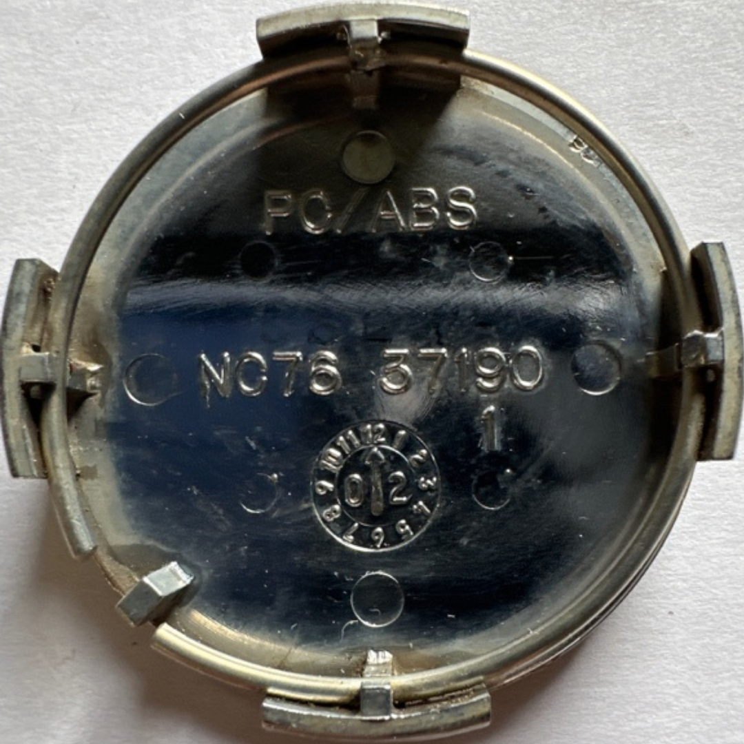 Mazda Silver Chrome Wheel Center Cap NC76 37190 78f58881