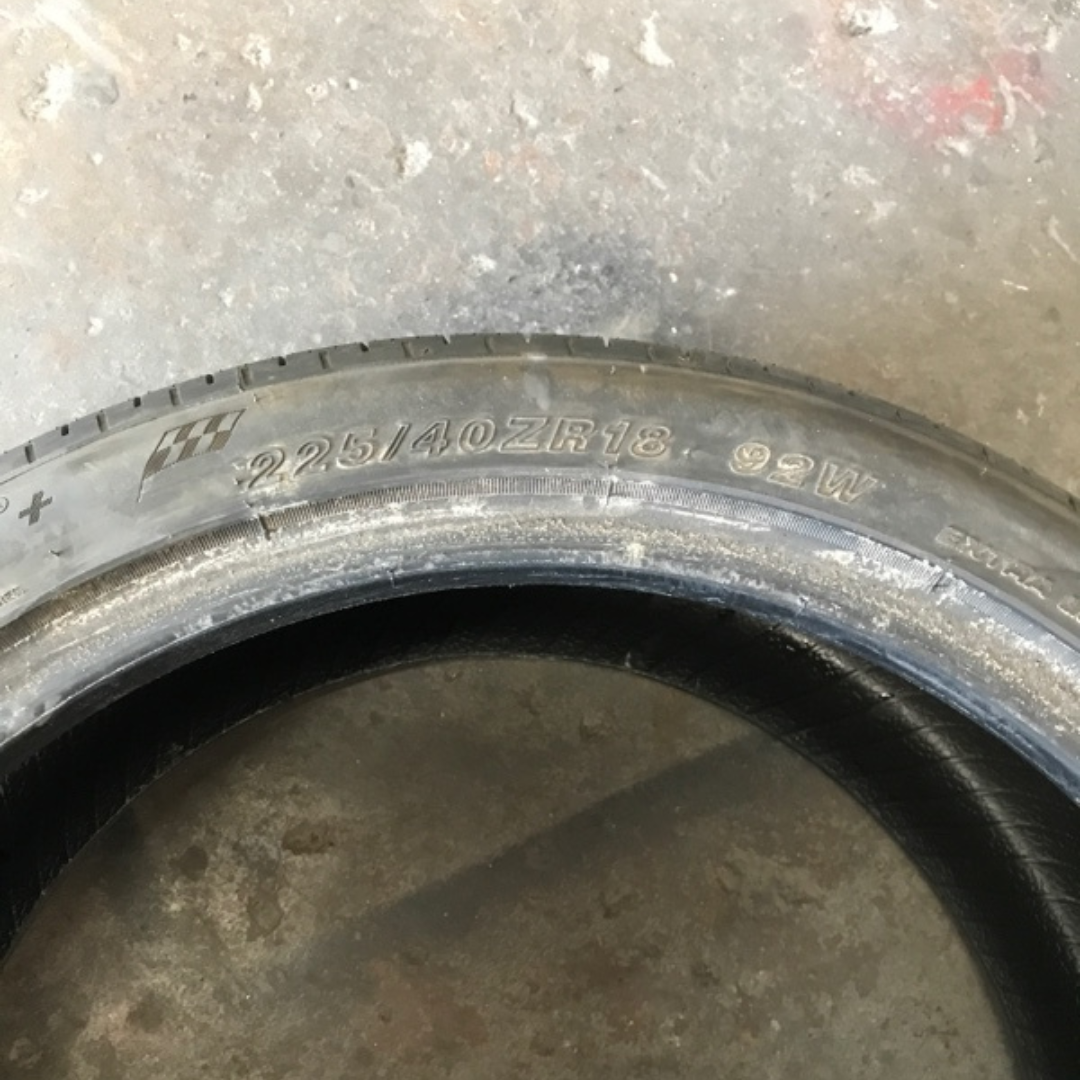 One Doral SDL-Sport 225/40/18 Tire c90be1b8