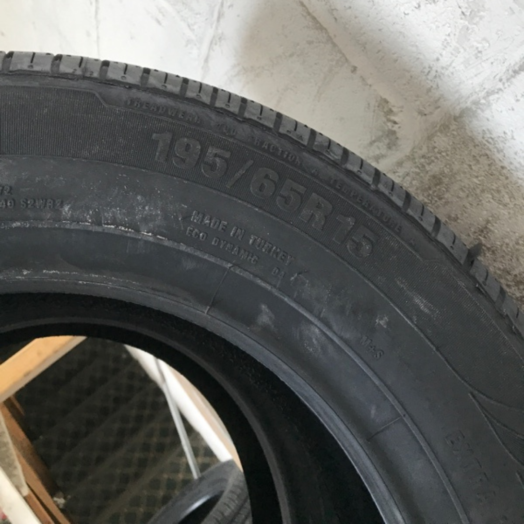 Set of 2 Waterfall eco dynamic tires 195/65/15 84f91f35