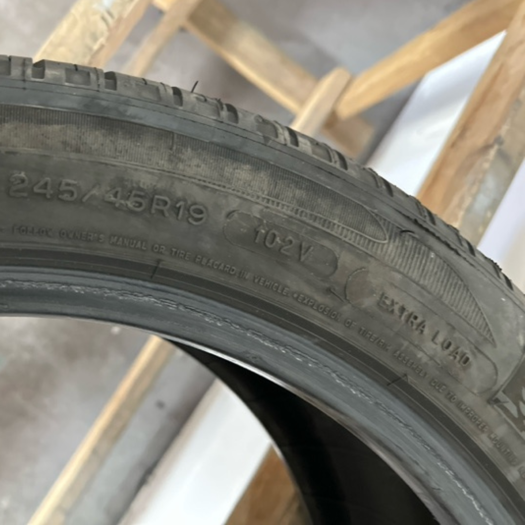 One Michelin Primacy mxm4 245/45/19 Tires 3d2d00e3
