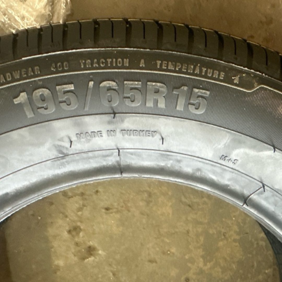 Set of 2 Waterfall Eco Dynamic 195/65/15 Tires f464ad77