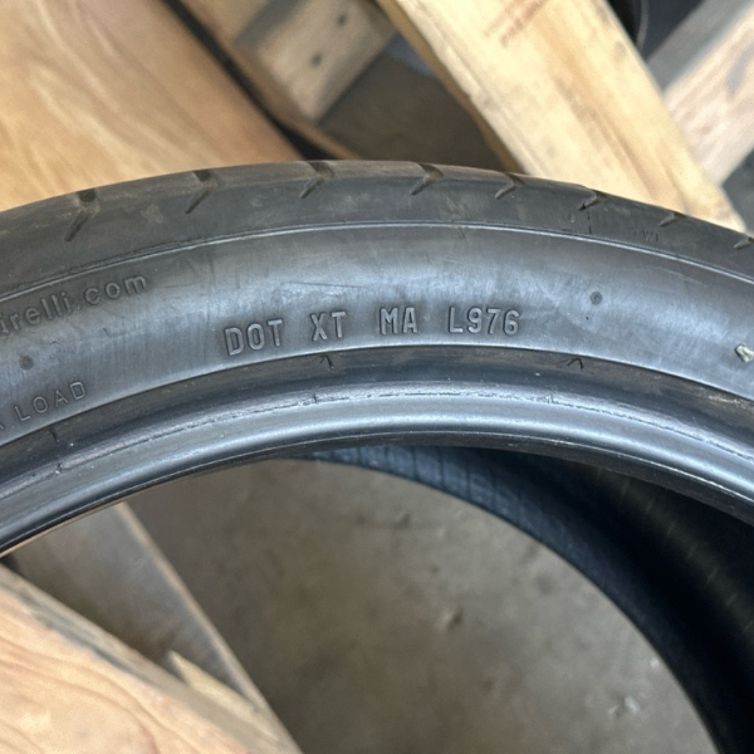 One Pirelli PZero 285/30/19 Tire 76a42dc9