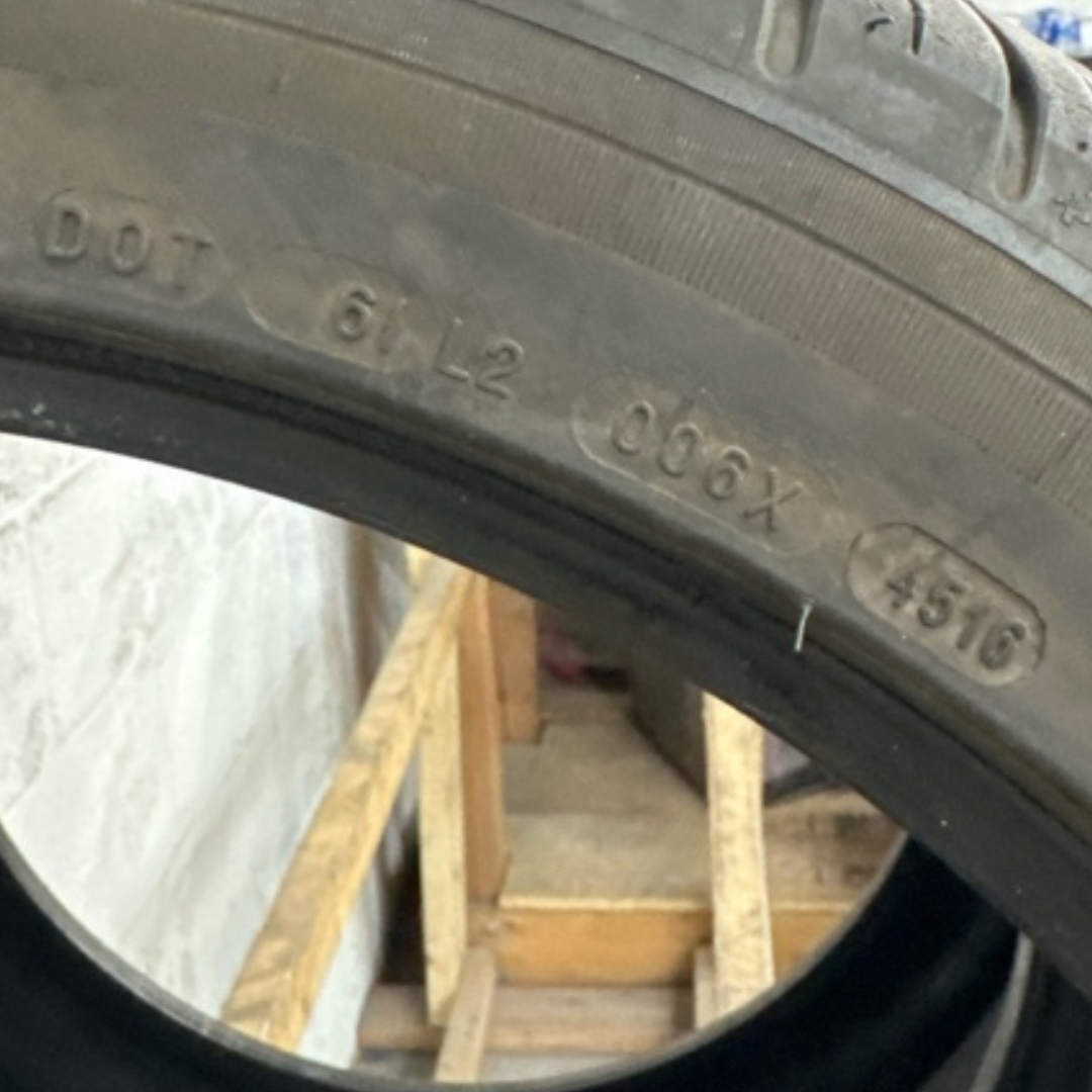 Set of 2 Michelin Pilot Sports 3 Tires 255/40/20 522ae66e