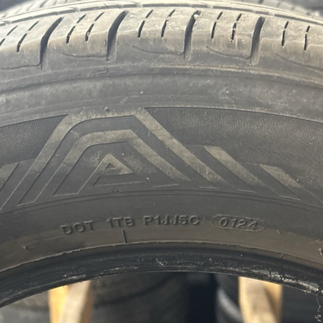 SET OF 2 ARROYO ECO PRO A/S 215/60/16 TIRES 8b8a5d92