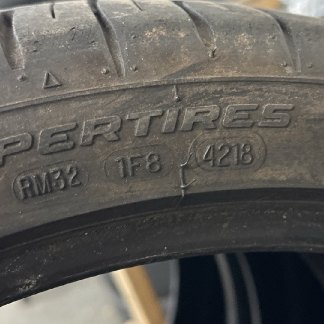 COOPER 255/35/19 TIRE 1f0e75fe
