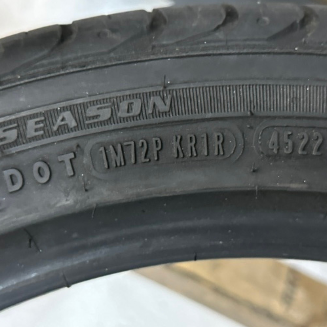 Set of 2 GOOD YEAR EAGLE SPORT 245/40/18 Tires 1fa7532d