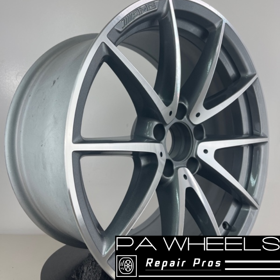 MERCEDES C63 2017-2019 18" FACTORY ORIGINAL FRONT AMG WHEEL RIM 85520 A2054015700