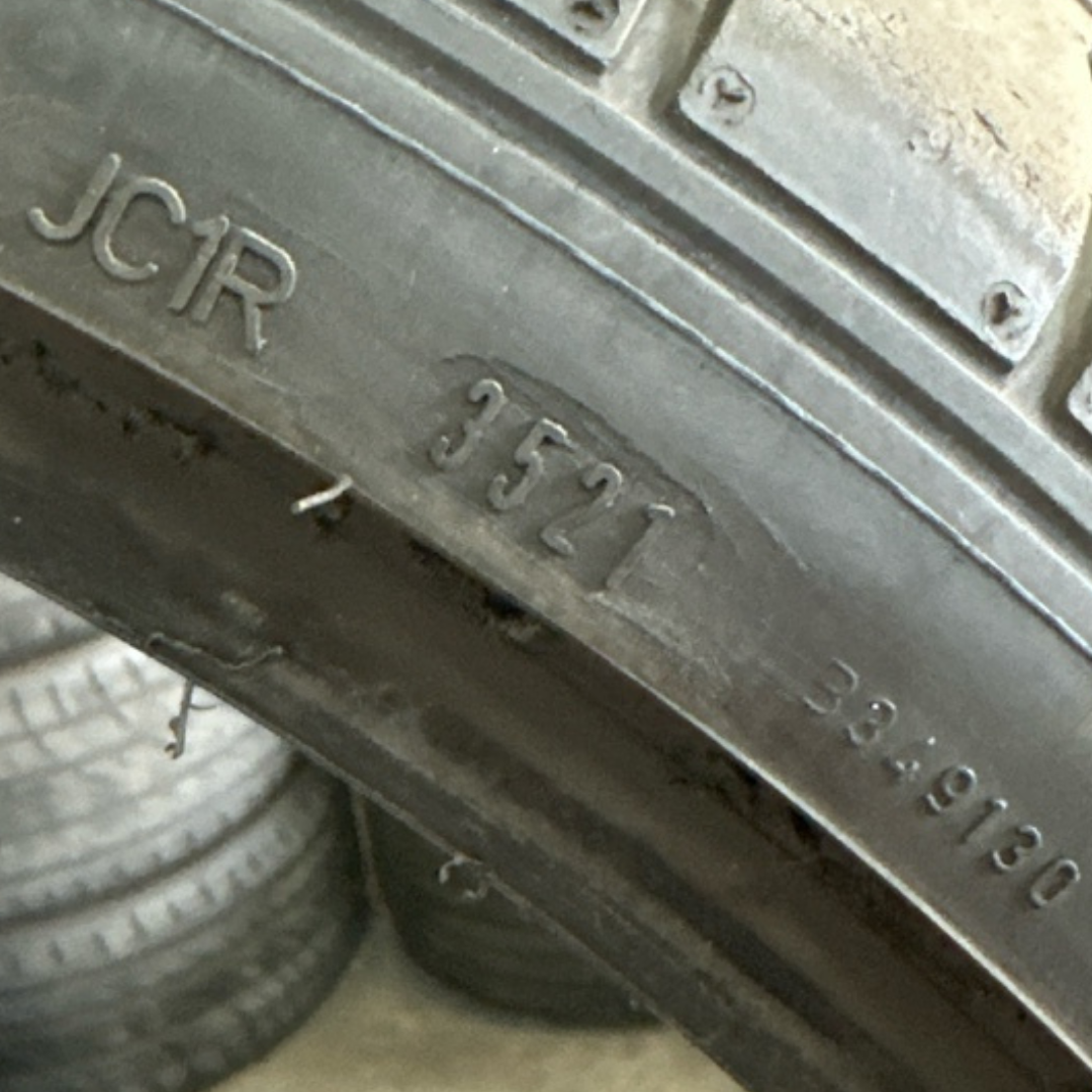 DUNLOP SPORT MAXX 245/35/20 TIRE ab4f1482