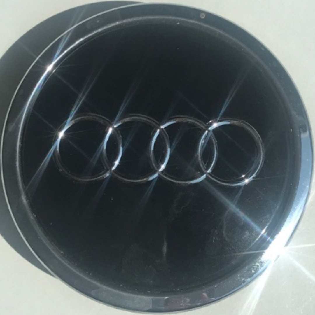 Set of 4 Audi Wheel Hub Center Cap 8T0601170A f0dfb63a