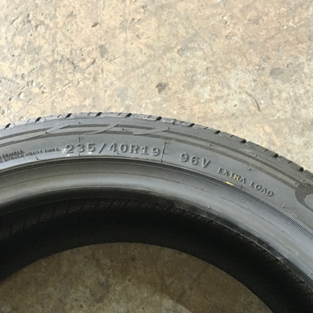 Set of 2 CROSS WIND HP010 PLUS 235/45/19 Tires 4a13f414
