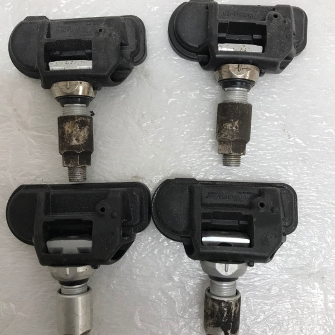 Set of 4 Mercedes Benz TPMS 433mhz A0009050030 8d4e56a9