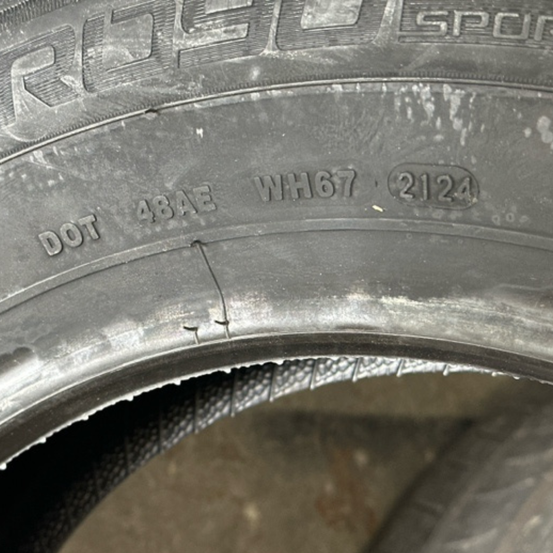 Set of 3 ARROYO GRAND SPORT 195/65/15 Tires 7e9b9971