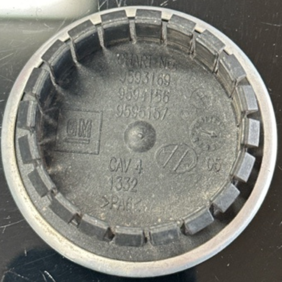 Pontiac Wheel Hub Center Cap 9594156 3e7ca9d2