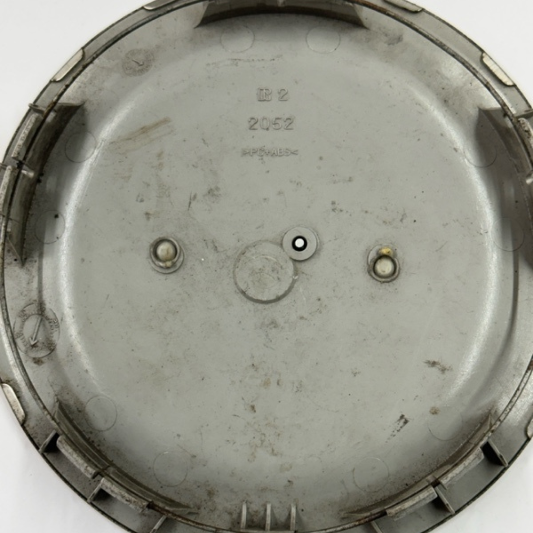 Lexus Wheel Hub Center Cap LS400 2052 144cc3ab