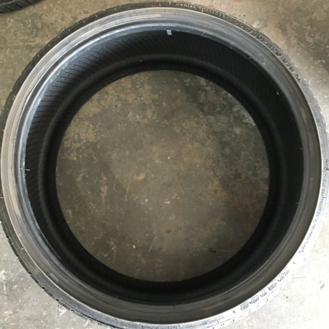 Set of 2 Fullway 225/30/20 01eef41d