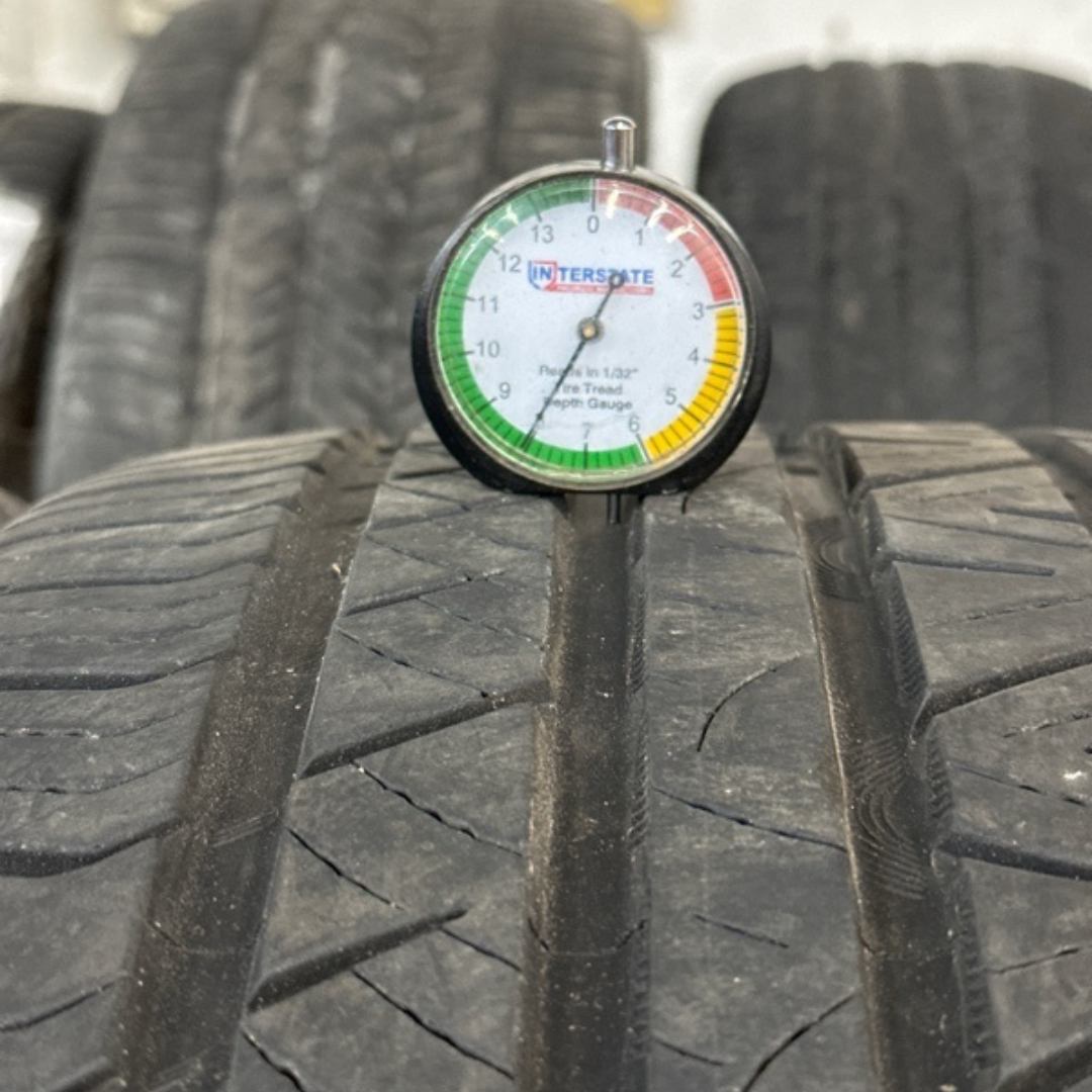 COOPER 255/35/19 TIRE 1f0e75fe