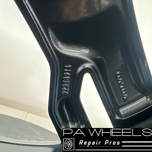 Volvo S60 V60 2023 2024 19" OEM Wheel Rim 323589143 - 32358914 - 70551